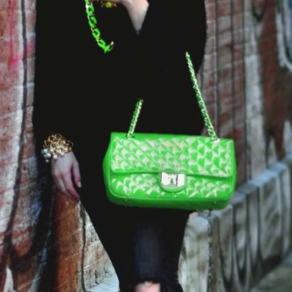 West Broadway Shoulder Bag 💖Free Shipping💖 - Picture 2 of 5